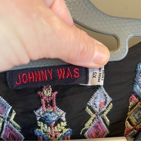 Johnny Was Embroidered Georgette Poncho with Side Slits - Picture 4 of 11